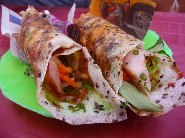 Món bánh cuốn dẻo thơm ngon. Món bánh cuốn dẻo thơm ngon.